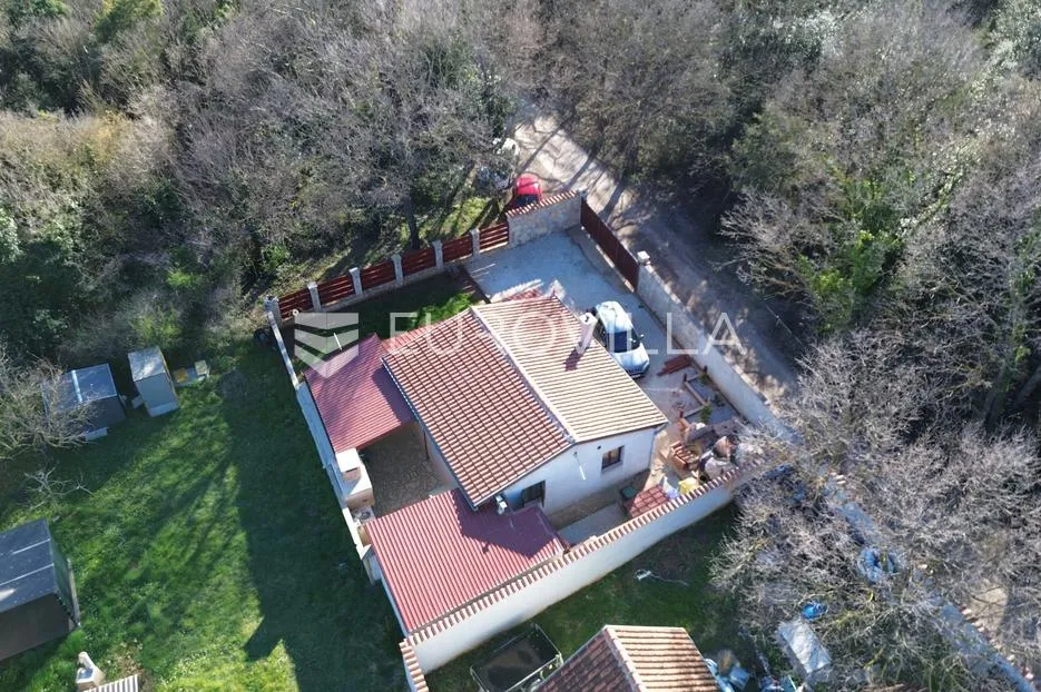 istra, medulin, atraktivna prizemnica okružena prirodom - slika 2