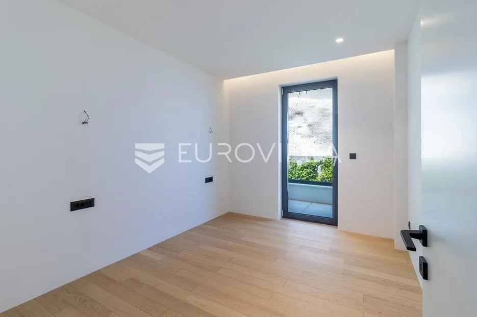 opatija, luksuzan četverosoban stan u novogradnji s pogledom na more 144 m² - slika 4