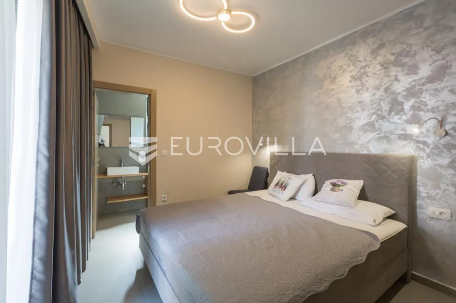 istra, rovinj, vila moderne arhitekture na 300 metara od mora - slika 5