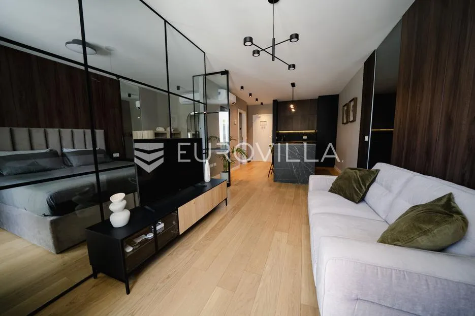 Zadar, Borik, luksuzan jednosoban stan s vrtom, 57,46 m²