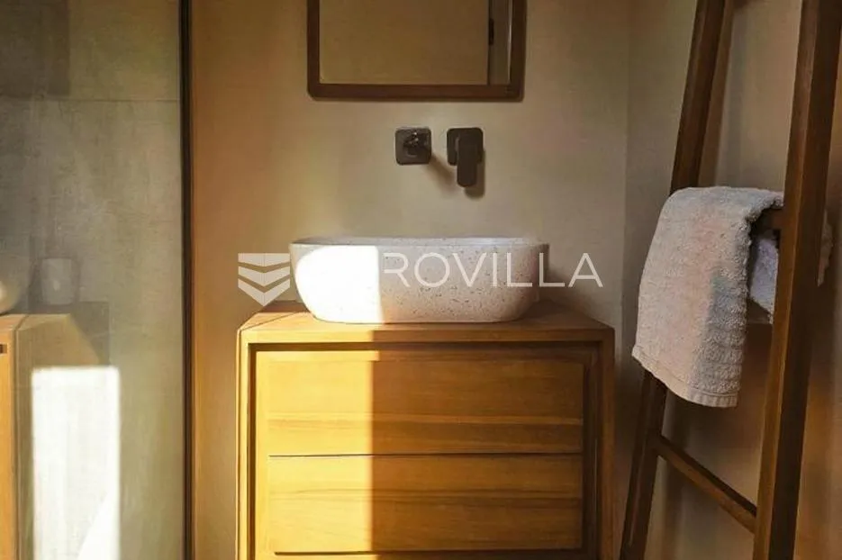 zadar, žman dvije moderne vile s bazenima 262 m² i građ zemljište s dozvolom za treću vilu - slika 26