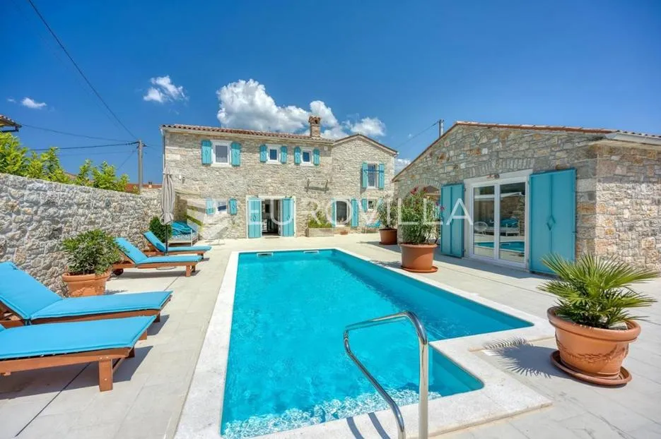 Istra, Selina, autohtona restaurirana kamena vila 260 m² s bazenom