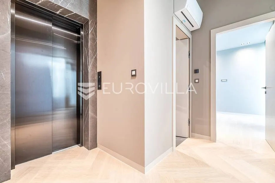 zagreb, jelenovac luksuzan četverosoban penthouse novogradnja - slika 15
