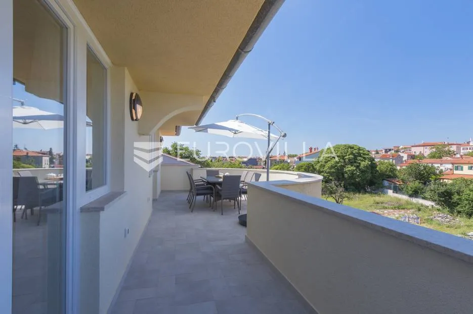 medulin, moderan dvosoban stan 95m2, 500 m od mora - slika 24