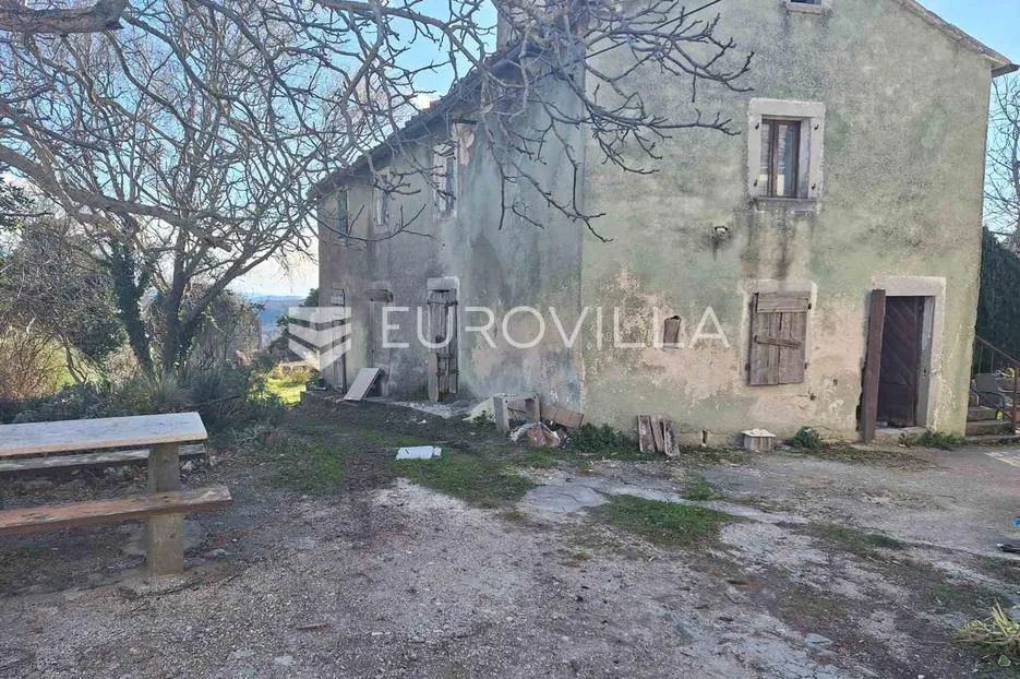 istra, gračišće - samostojeća kamena kuća za adaptaciju s puno potencijala 188 m2 - slika 2