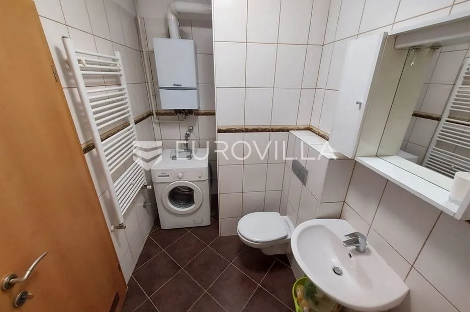 zagreb, ravnice, komforan dvosoban stan 50 m² - slika 6