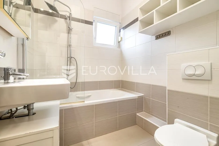 zagreb, jelenovac, predivan trosoban stan površine 113 m² parkirno mjesto - slika 11