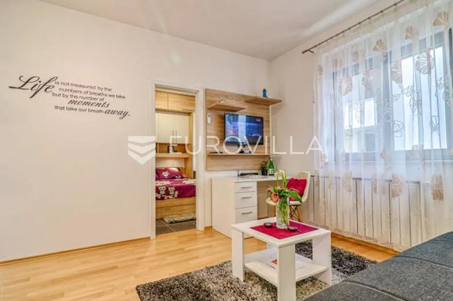istra, pula, moderan jednosoban stan s garažom u centru grada - slika 2