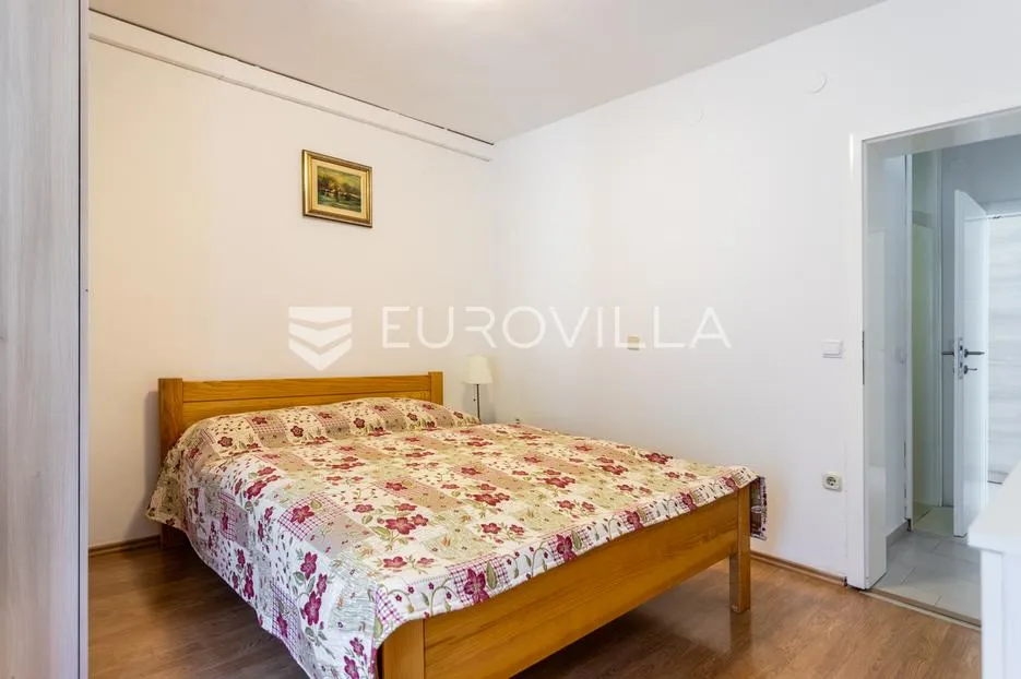 bol, prostran četvorosoban stan na atraktivnoj lokaciji, 127 m² - slika 6