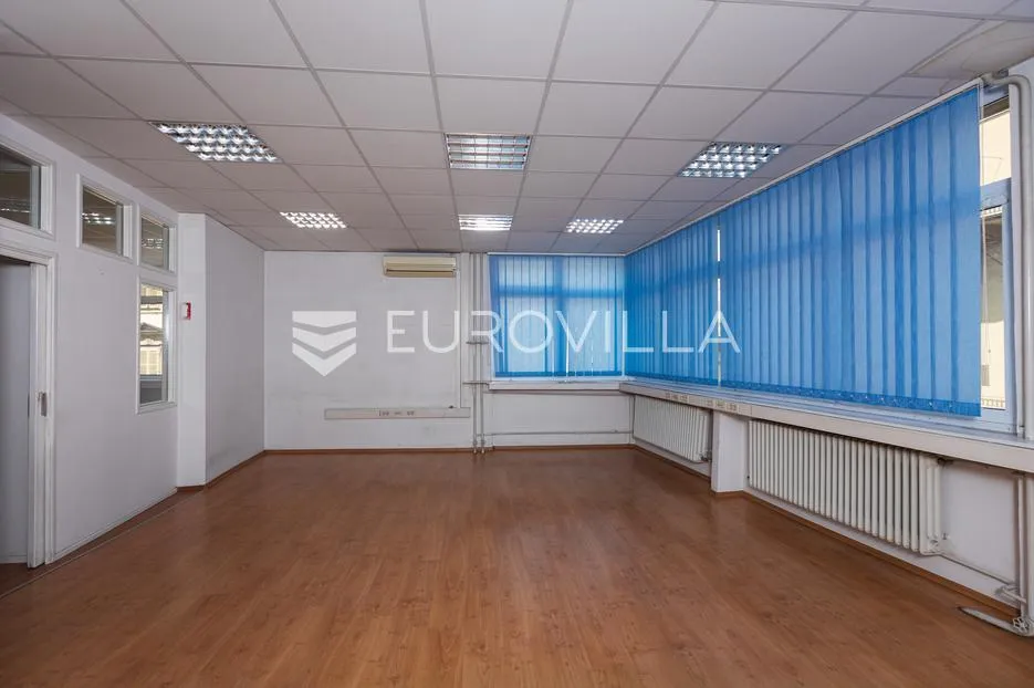 rijeka, centar, poslovni prostora 516 m², 1. kat, lift - slika 38