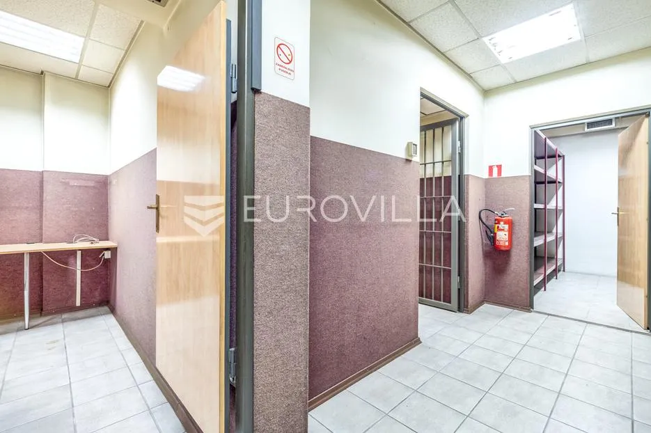 zagreb, črnomerec, funkcionalan ulični poslovni prostor 80 m² - slika 6