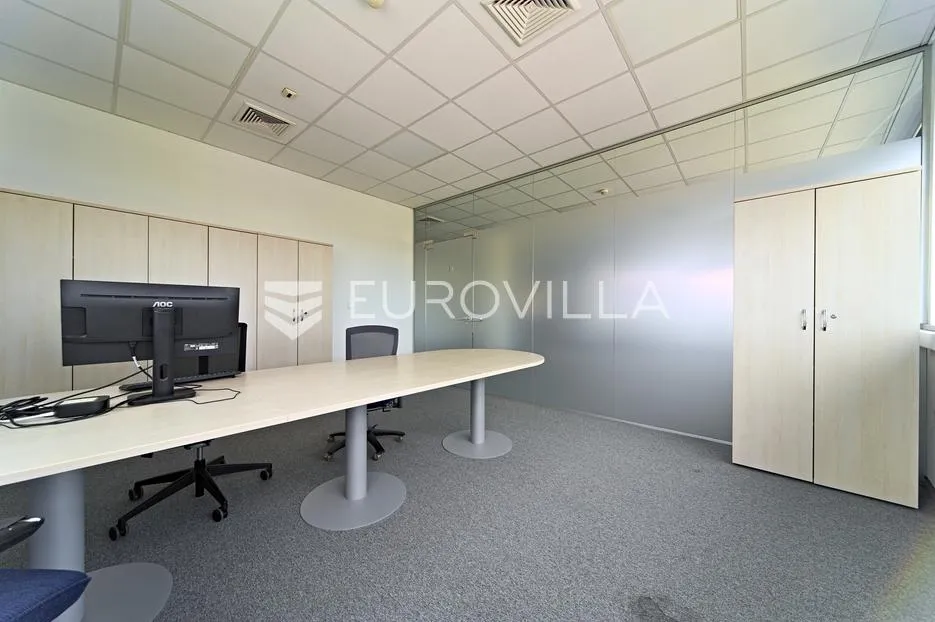 osijek, centar, uređen poslovni ured za najam, 374 m², novogradnja - slika 7