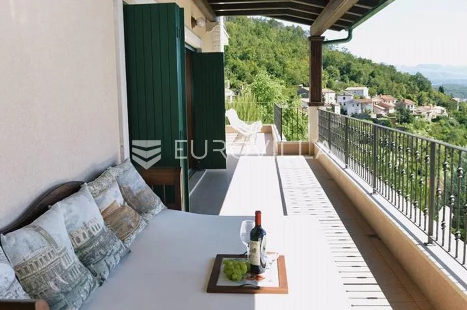 opatija, matulji, vila s bazenom i panoramskim pogledom na more - slika 44