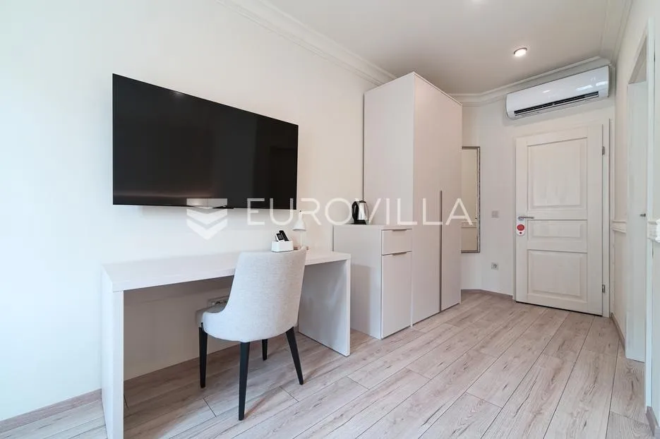 osijek, tvrđa, tri uhodana apartmana 68 m² - slika 19