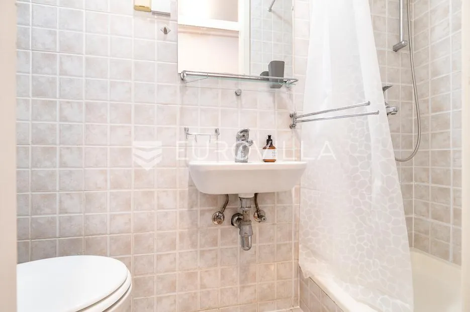 zagreb, trešnjevka, funkcionalna garsonjera 28 m² - slika 4