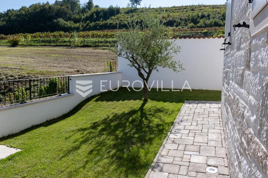 istra, momjan, moderna kamena vila - slika 55