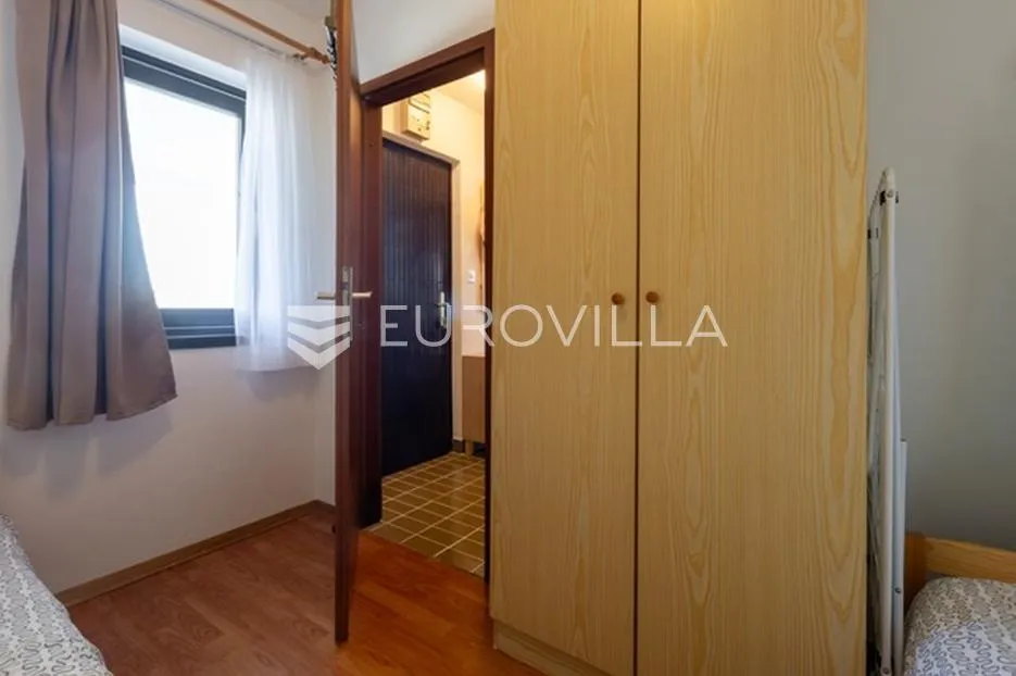 istra, barbariga, elegantan i svijetao stan 44 m² s dvije velike terase na 1. katu - slika 8