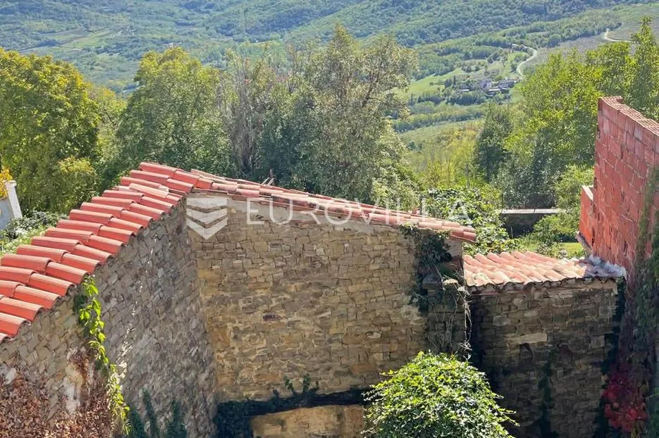 istra, motovun, kamena kuća za adaptaciju s dvorištem i poslovnim prostorom - slika 5