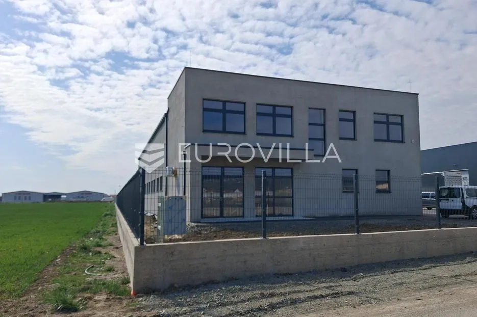 slavonski brod, najam novoizgrađene skladišno, proizvodne hale 555 m² uz autocestu - slika 2