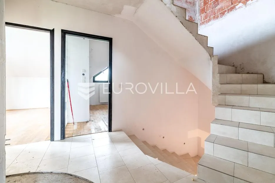 zagreb, mikulići, predivna kuća 314,97 m² - slika 4