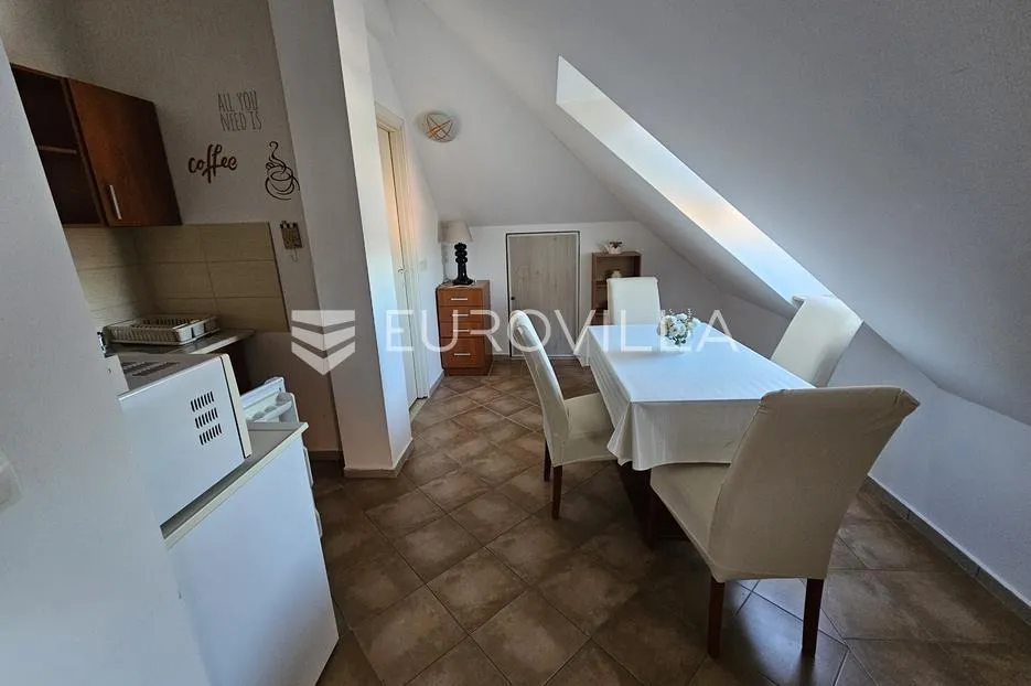 osijek, donji grad, adaptirana kuća s velikim potencijalom, 700 m², plac 947 m² - slika 44