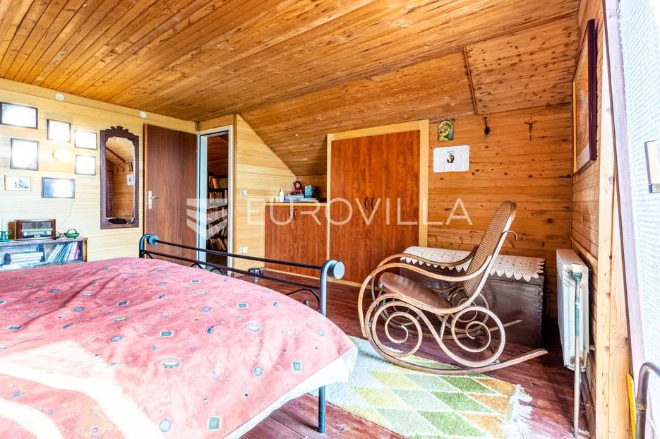 imotski, lovreć, jedinstvena kamena kuća - slika 33