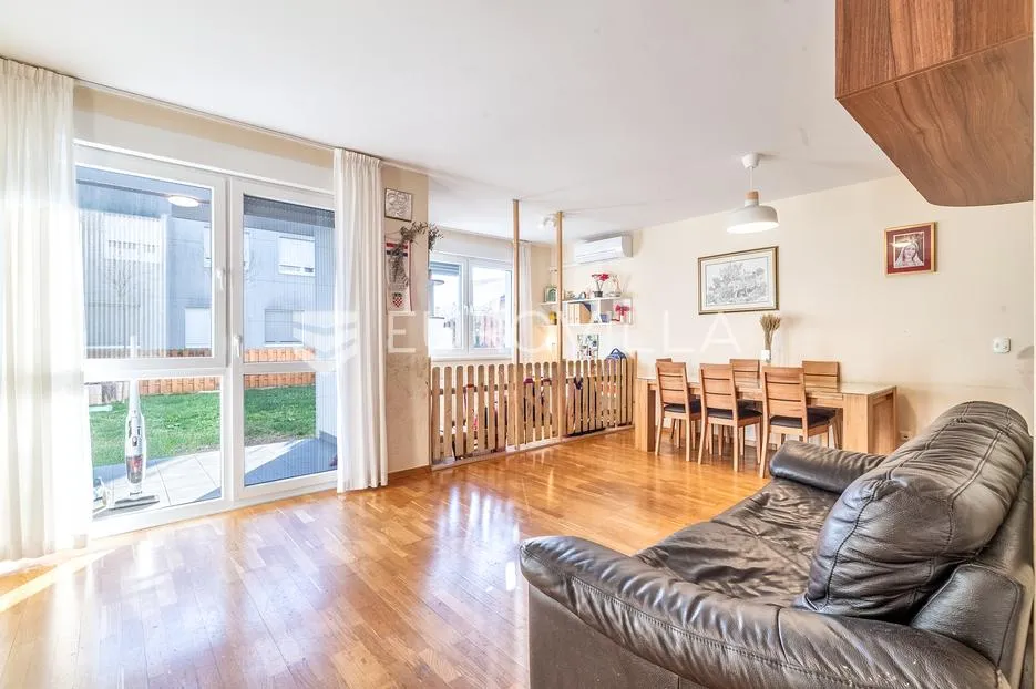 zagreb, odra, dvoetažni četverosoban stan s vrtom i 2 parkirna mjesta, 120 m² - slika 2