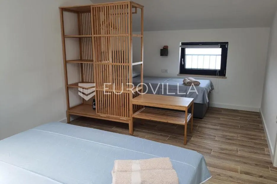 lovran, predivna kuća s tri apartmana 50 m od mora - slika 21