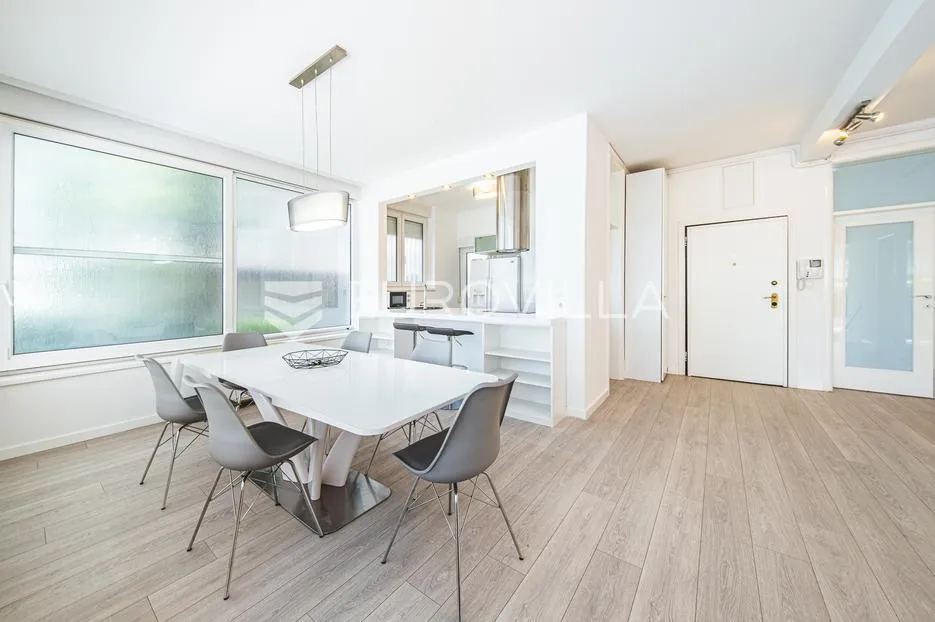 zagreb, remete, predivan četverosoban stan površine 176 m² - slika 23