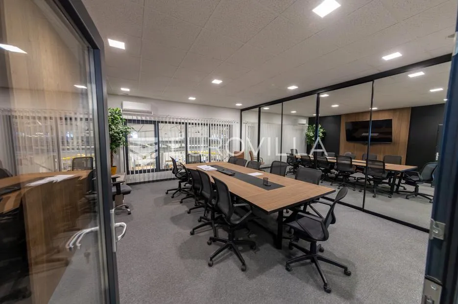 osijek, prodaja najam poslovni kompleks, 2.100 m² na zemljištu od 4200 m² - slika 2