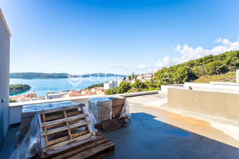 trogir, čiovo, ekskluzivan penthouse s privatnim bazenom - slika 16