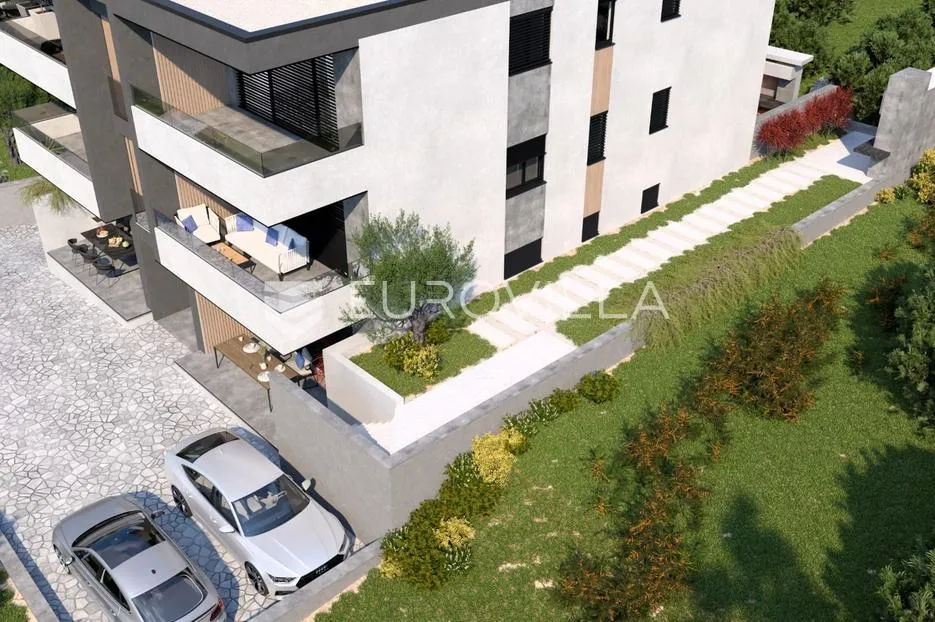 šibenik, brodarica komforan stan 84,3 m² s vrtom i garžom - slika 3