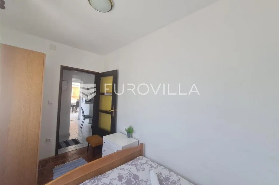 vir, apartmanska kuća s 3 jedinice, velikom okućnicom i potencijalom za bazen blizu centra - slika 37