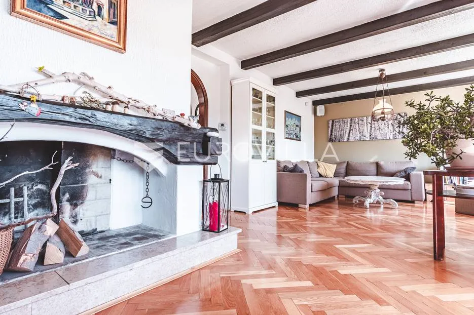 zagreb, gračani, velika obiteljska kuća s neto korisnom površinom od 381 m² - slika 3