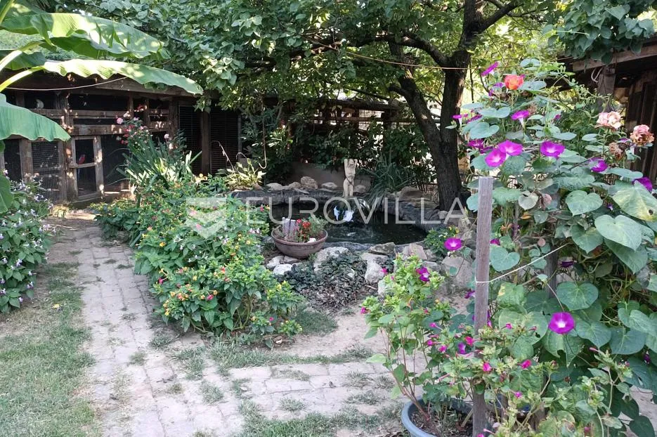 kuševac, poslovno stambena katnica, 175 m² - slika 28