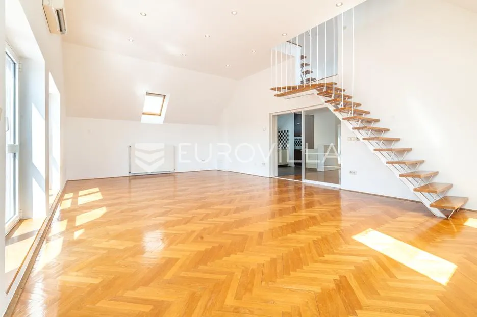 zagreb, pantovčak, pavlinovićeva, dvoetažni peterosoban stan sa balkonom, 170 m² - slika 3