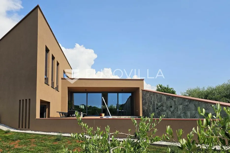 istra, novigrad, moderna vila od 136m2 s pogledom na more - slika 3