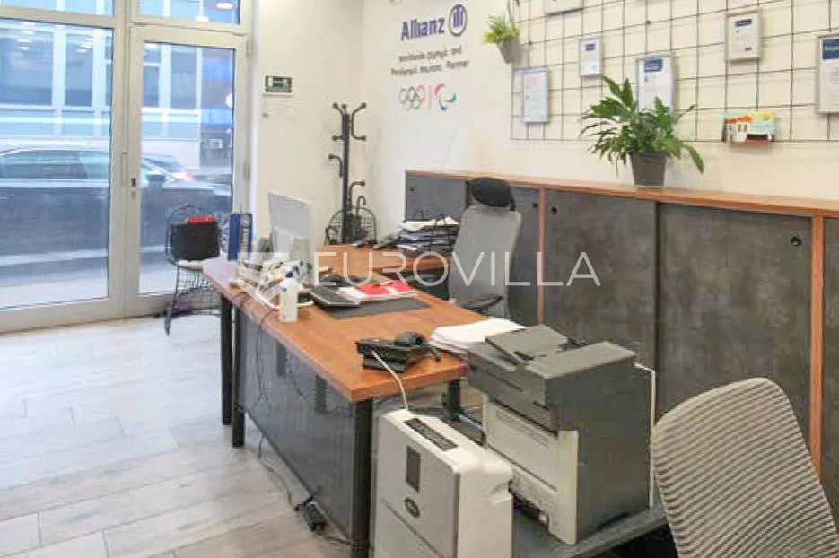 zagreb, svetice, ulični lokal 65 m² i garažno mjesto 16 m² - slika 3