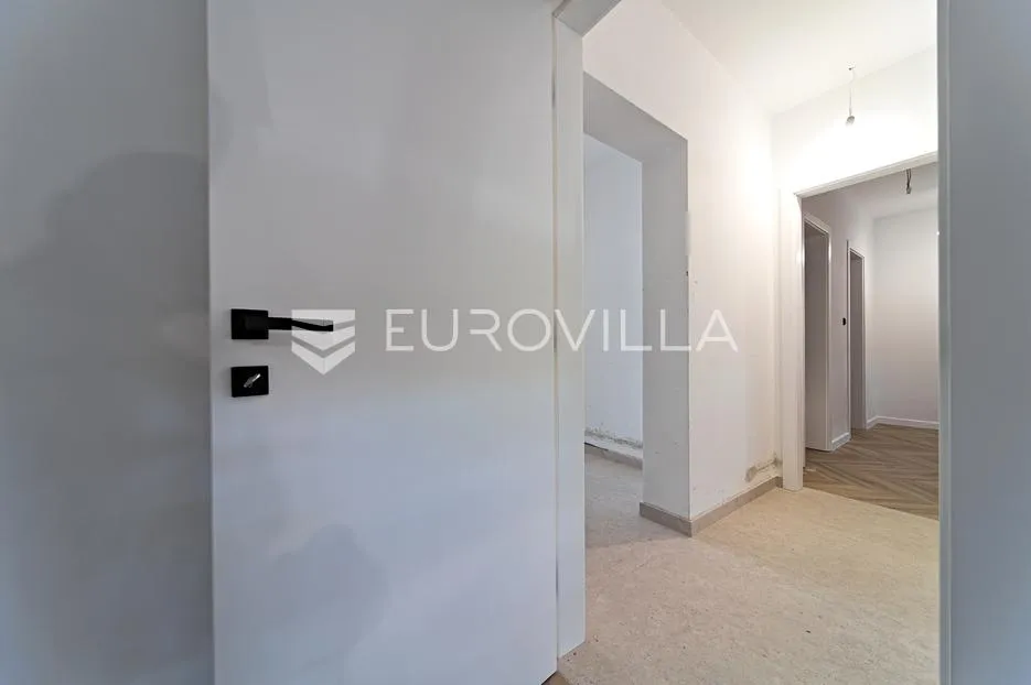osijek, donji grad, moderan trosoban stan s dva parkirna mjesta površine 111 m² - slika 5