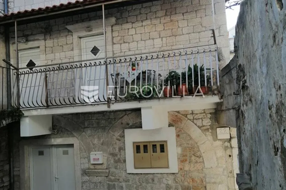 kaštela, tradicionalna kamena kuća, 100 m od mora - slika 2