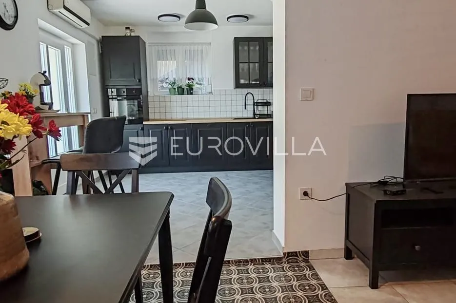 rab, supetarska draga, trosoban stan 85 m² s okućnicom od 39 m² - slika 7