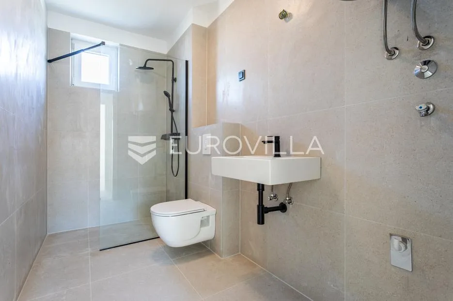 grebaštica, četverosoban apartman u novogradnji - slika 7
