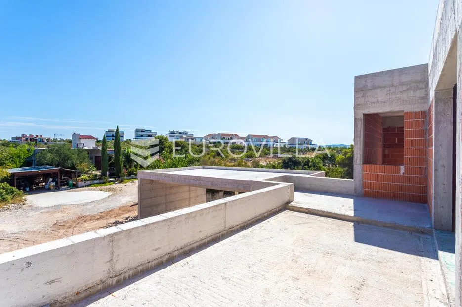 vodice, prekrasna i prostrana vila s bazenom, 730,25 m² - slika 29