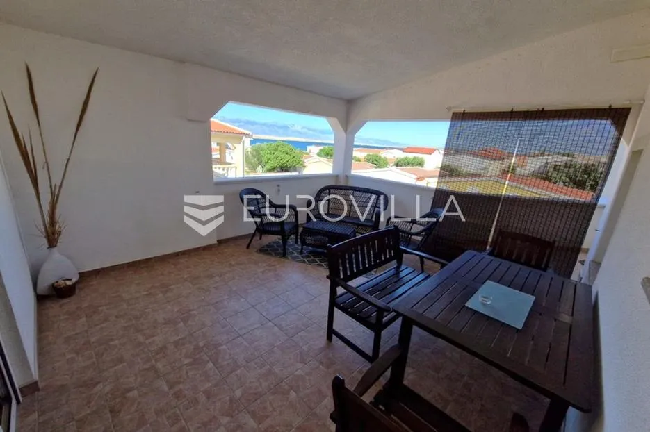 vir, 100m od mora, kuća s 4 apartmana i pogledom na more - slika 24