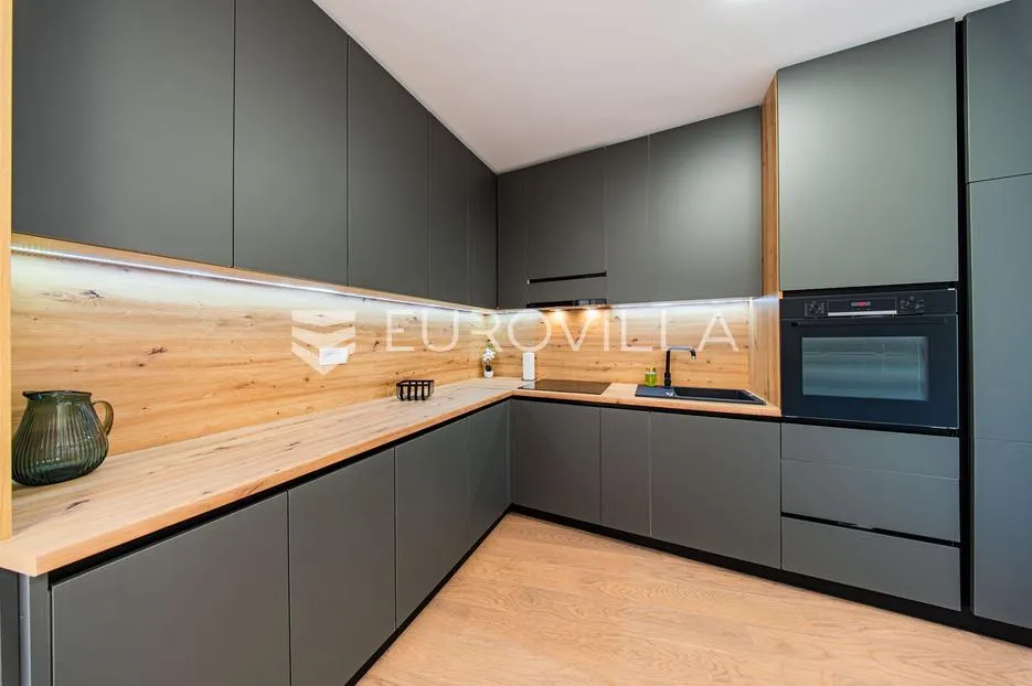 zagreb, sveti duh, prvi najam, moderan četverosoban stan 104 m² - slika 7