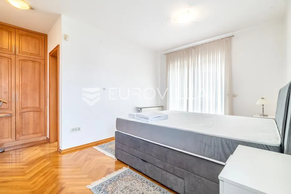 zagreb, maksimir, jurja ves, četverosoban stan površine 133.8 m2 - slika 6