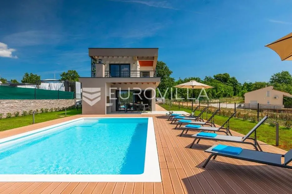 istra, svetvinčenat, moderna luksuzna vila s grijanim bazenom - slika 7
