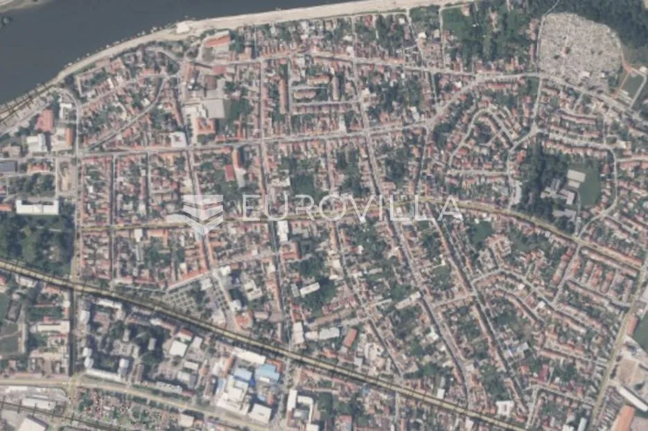 Osijek, Donji Grad, kuća za rušenje, zemljište površine 176m2