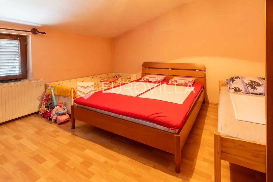 slavonski brod, visoka prizemnica mali pariz - slika 17
