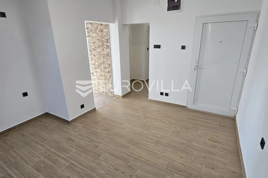 lužani, oriovac, renoviran trosobni stan, 62 m² - slika 14